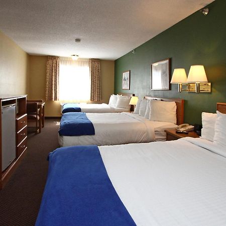 New Victorian Inn & Suites Kearney Exterior photo