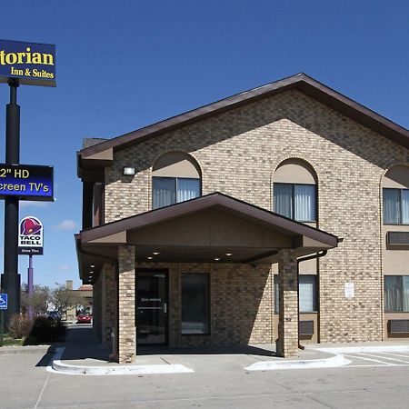 New Victorian Inn & Suites Kearney Exterior photo